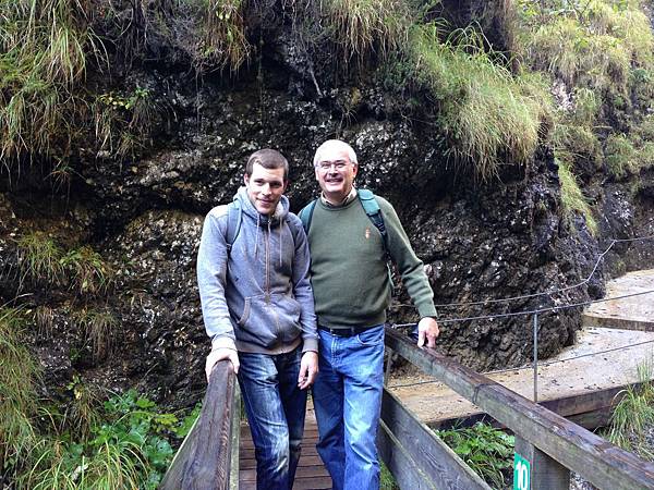 &ccedil;&hellip;&sect;&ccedil;&permil;&Dagger; 1 (9)