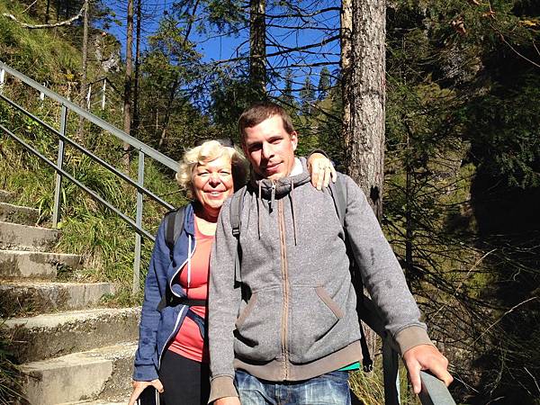 &ccedil;&hellip;&sect;&ccedil;&permil;&Dagger; 4 (8)