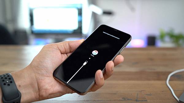 退出 iPhone 復原模式或 DFU 模式 退出 iPhone 復原模式或 DFU 模式