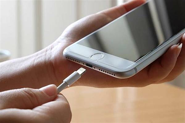 iPhone電池循環使用次數是什麼？怎麼看？
