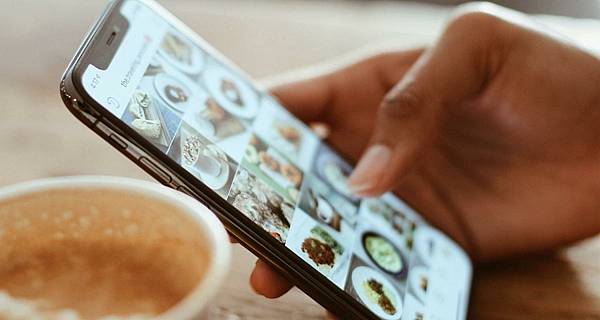 蘋果更新iOS17.5相簿竟還原「已刪除私密照」，擔心：隱私