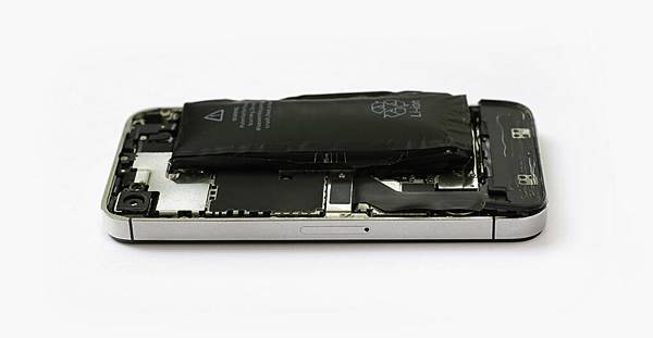 電池鼓包-1024x530-1.jpeg 電池鼓包-1024x530-1.jpeg