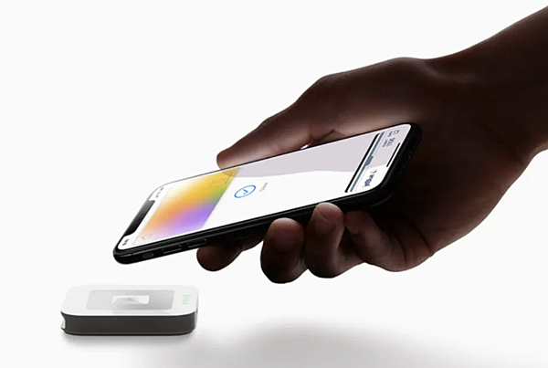 教大家用小白點取代按兩下電源鍵確認Apple Pay 付款