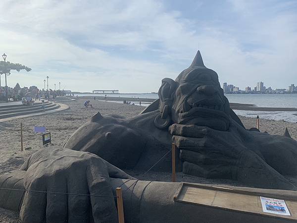 [新北旅遊-八里]遙望淡水河岸，神話八里沙雕展!!