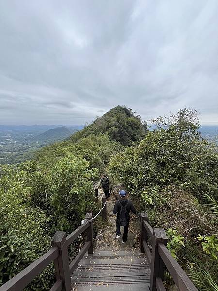 [臺南遊記] 新春走了個龍脊，臺南南化龍麟山步道