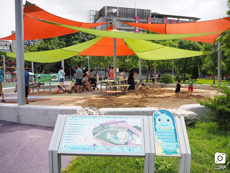 花博公園+玫瑰園+典藏植物園+迷宮-8 (1).jpg 花博公園+玫瑰園+典藏植物園+迷宮-8 (1).jpg