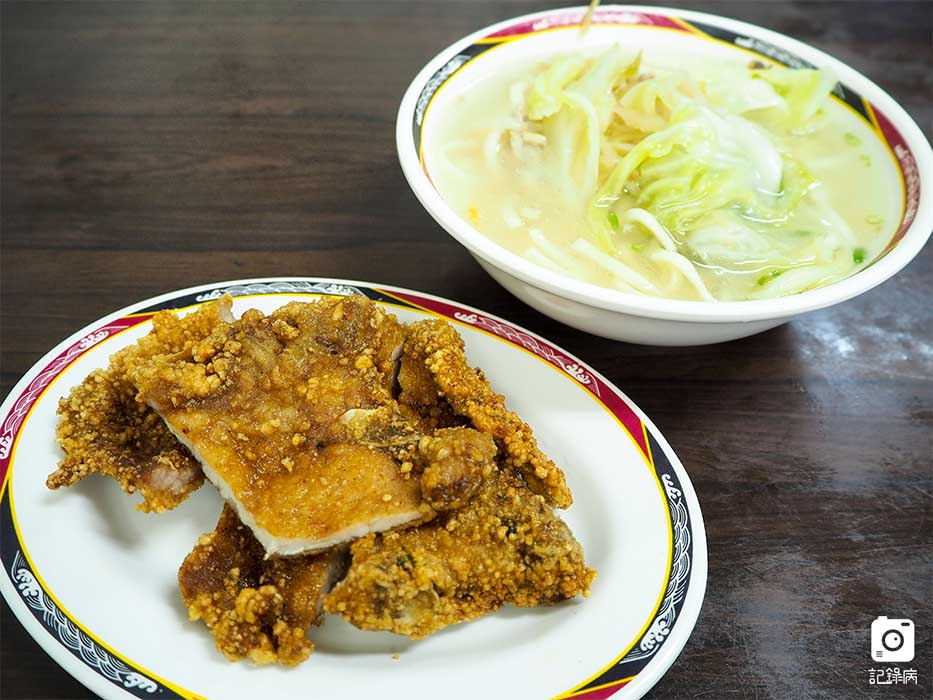 佳味排骨麵 (1).JPG