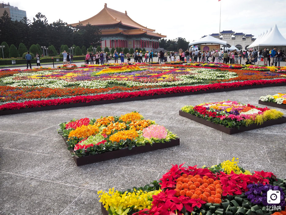 中正紀念堂-彩遊花趣-創意花毯 (3).jpg