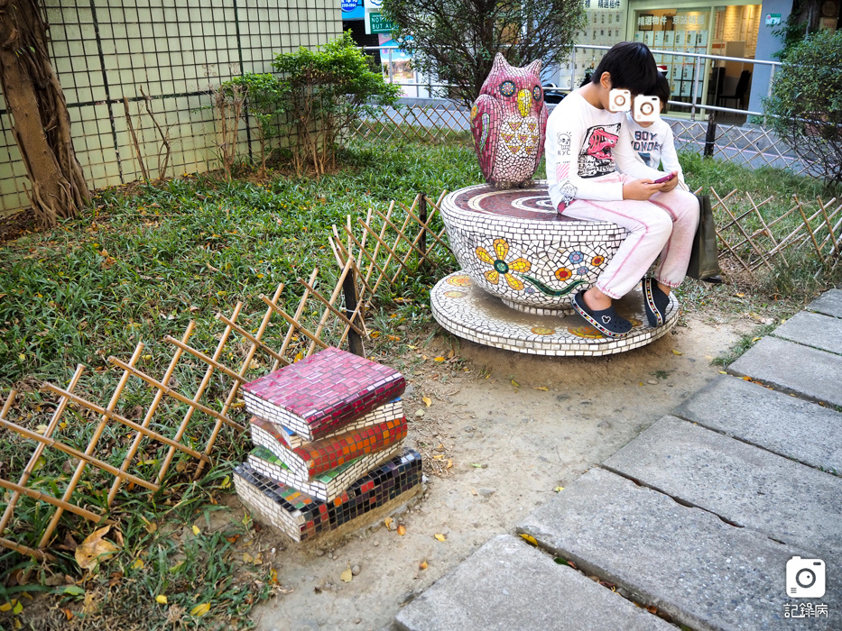 捷運中山站-美術公園臺北傳奇 (6).JPG