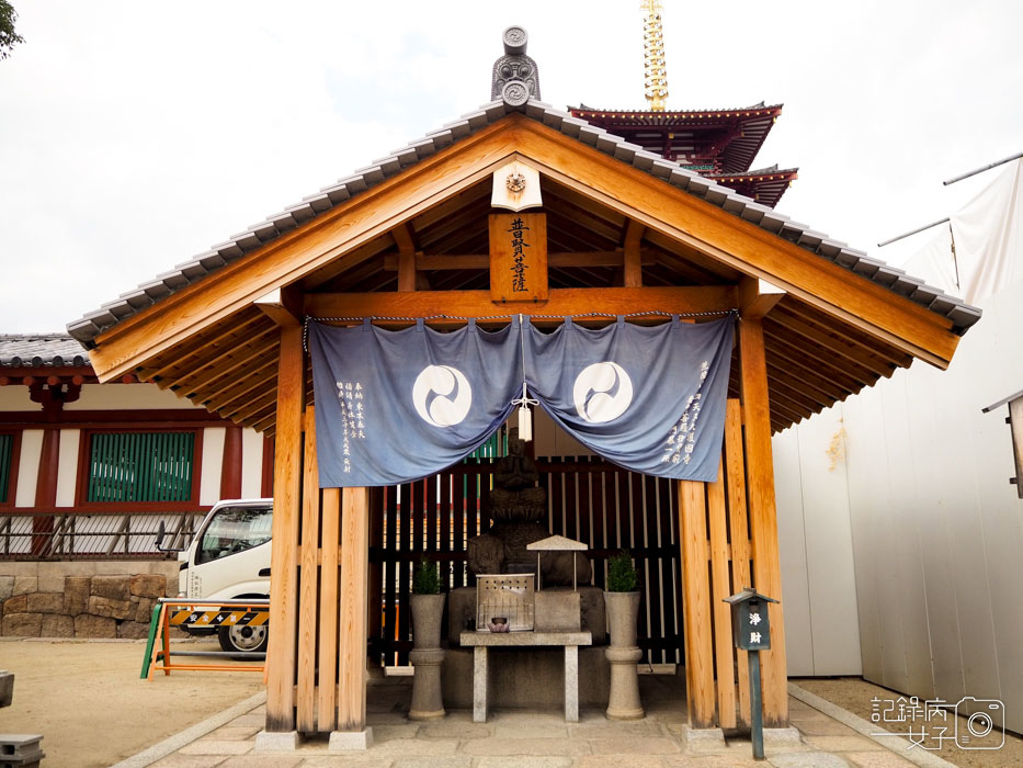 1-四天王寺+大黒堂+地藏山+太子殿+五重塔+中心伽藍 (73).JPG