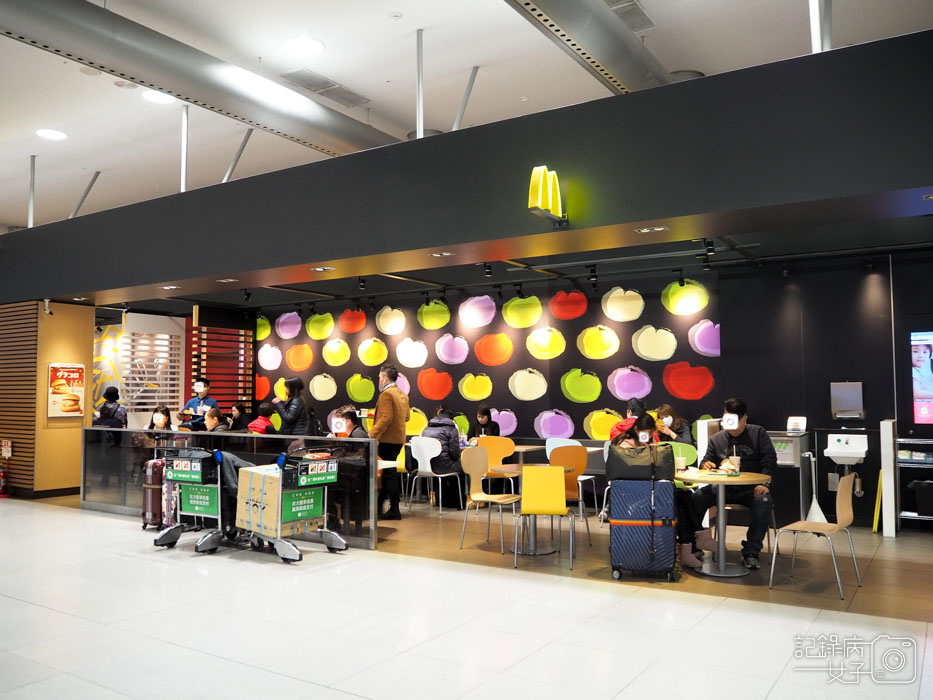 3-麥當勞 マクドナルド-関西国際空港店-グラコロ限定漢堡 (2).jpg 3-麥當勞 マクドナルド-関西国際空港店-グラコロ限定漢堡 (2).jpg