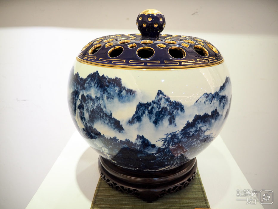 心月造境 卓麗秋山水青花瓷個展-國父紀念館 (8).jpg