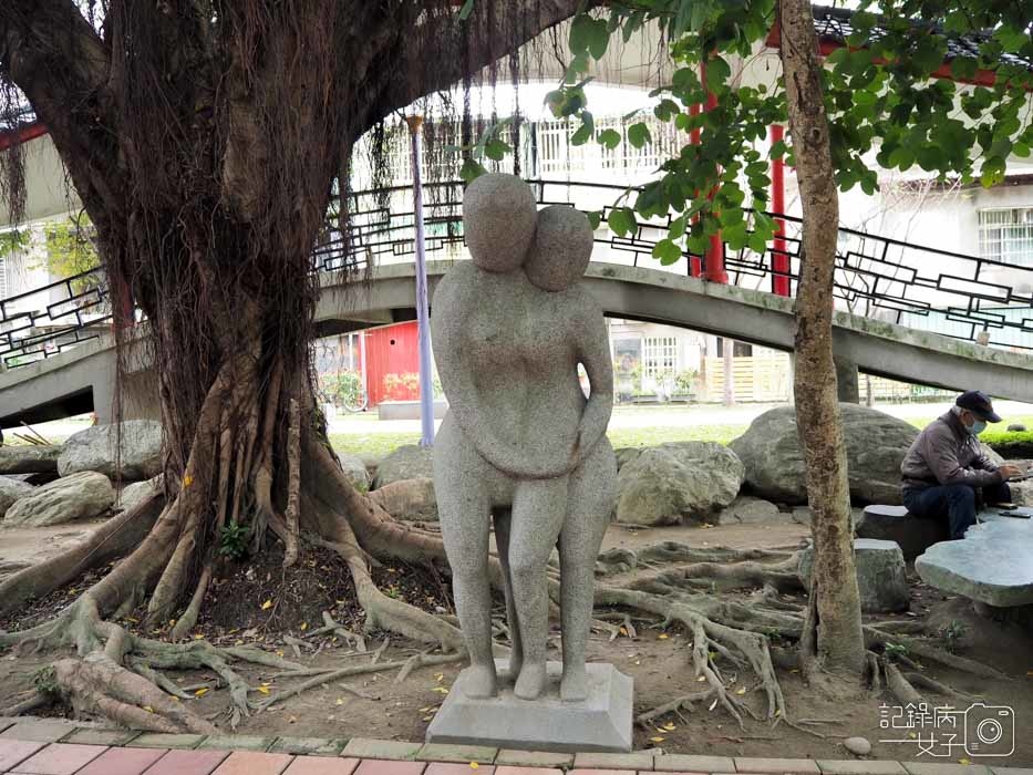 新北板橋區_石雕公園_十二生肖石雕+觀音神像 (7).JPG