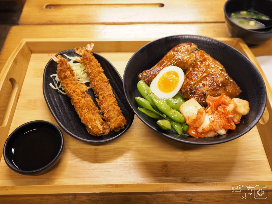 小學日燒肉丼食堂_碳烤雞腿丼飯 (17).JPG