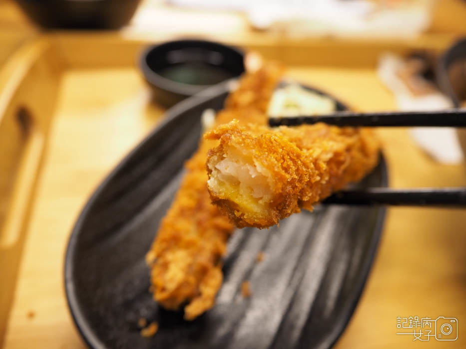 小學日燒肉丼食堂_碳烤雞腿丼飯 (21).JPG