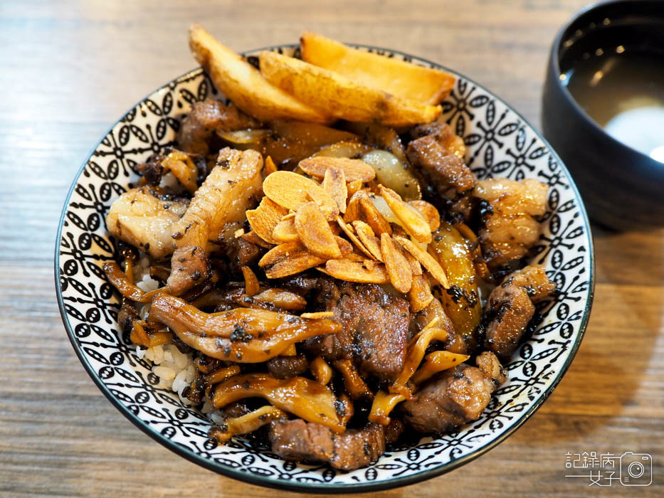 餓鬼食堂_松露骰子牛丼飯 (10).JPG