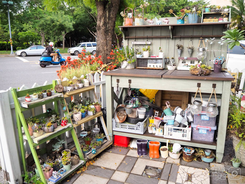 高雄楠梓_聽見花開咖啡館 Blooming Cafe (11).JPG