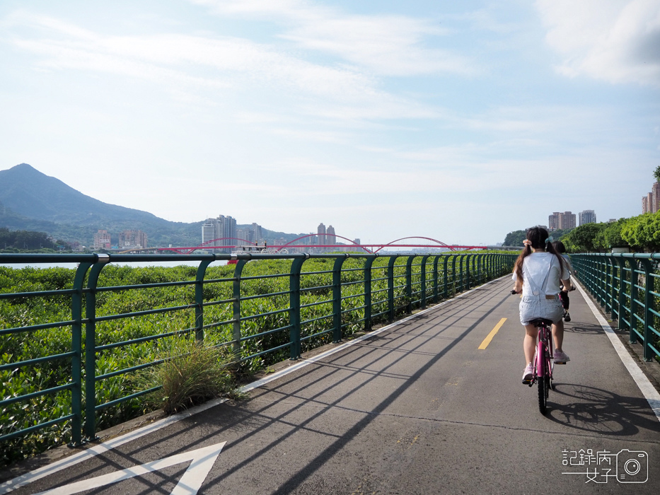 關渡 金色水岸自行車道 (14).JPG