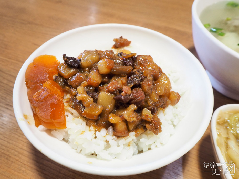 岡山北海魚丸店_虱目魚丸肉燥飯 (14).jpg