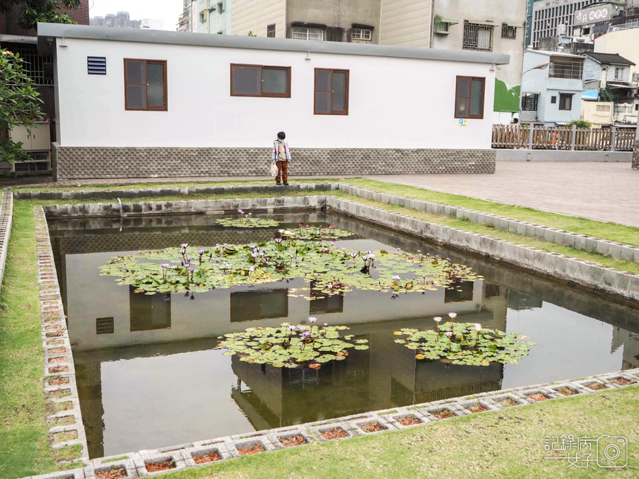 高雄景點逍遙園x香茗茶行霜淇淋5.jpg