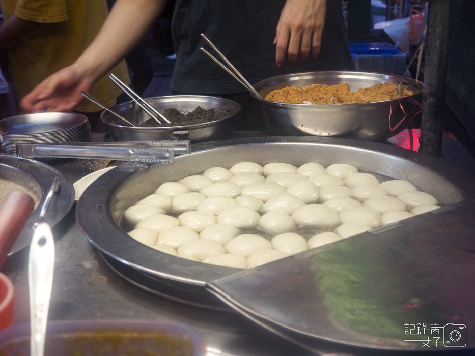 寧夏夜市 大橋頭祥記純糖麻糬x芋頭麻糬冰x燒麻糬4.jpg