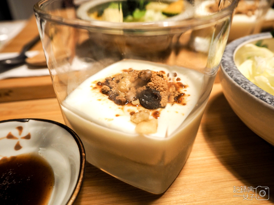 日一食堂x唐揚雞x豬排起司蛋定食x咖哩牛肉歐姆蛋27.jpg