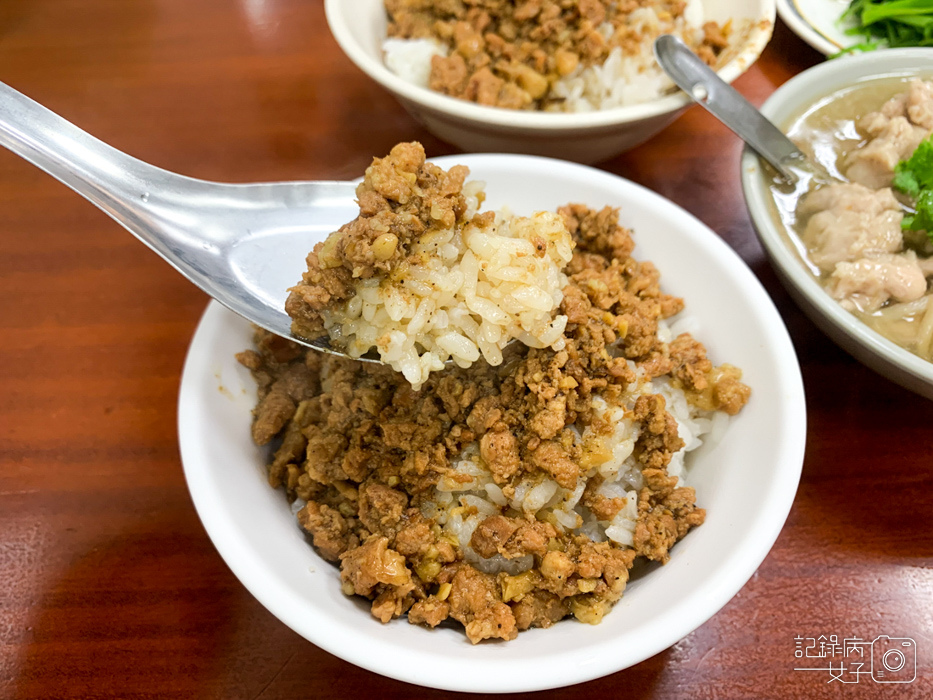 寧夏夜市 龍緣魯肉飯x魯肉飯x香菇肉焿湯6.jpg