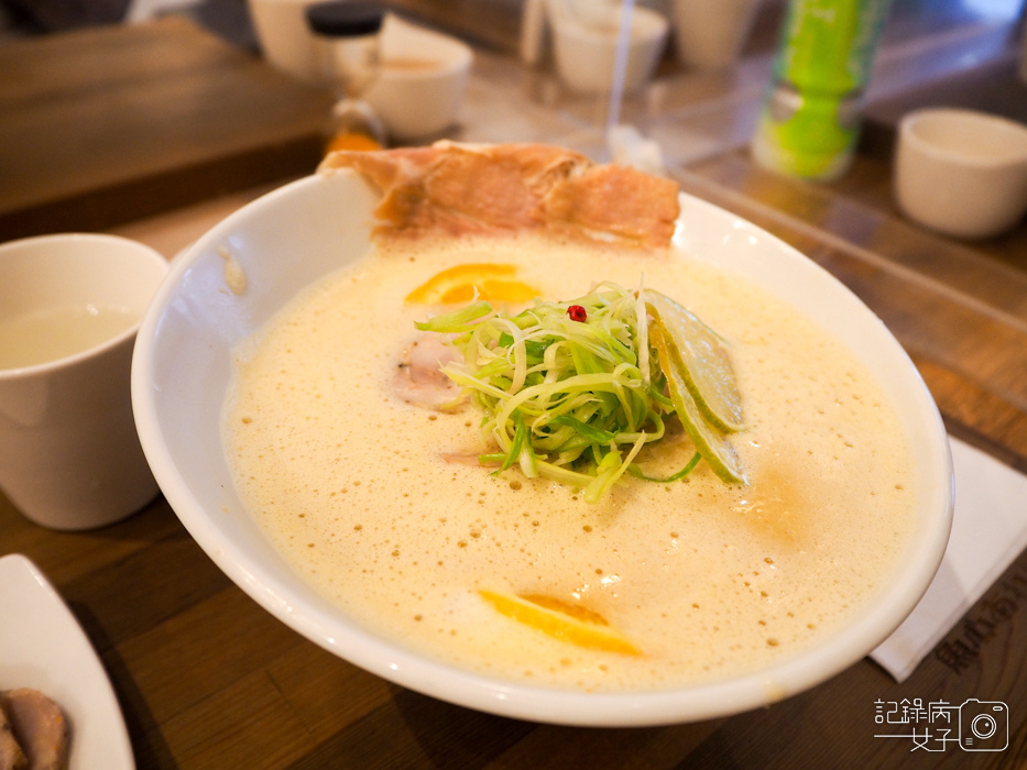 柑橘三店Shinn 魚水x柑橘鮮魚白湯x柑橘鮮魚淡麗x叉燒飯18.jpg