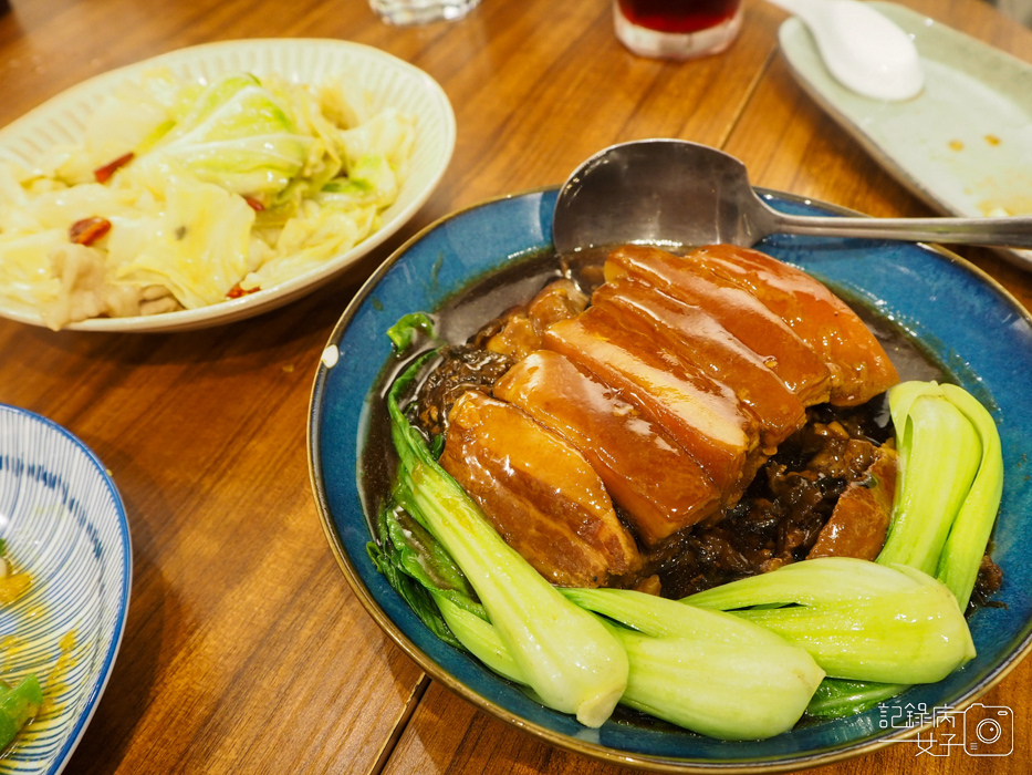 招治飯店 創意中式料理x梅干扣肉x金沙豆腐x香菇雞湯x炸螺絲卷16.jpg