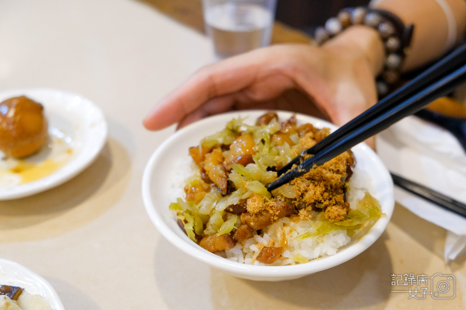 樂華夜市下港米糕排骨酥x魯肉飯9.jpg