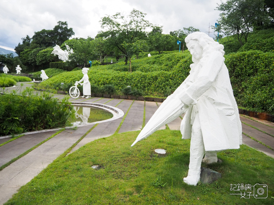 新北金山朱銘美術館朱銘雕塑太極人間系列36.jpg