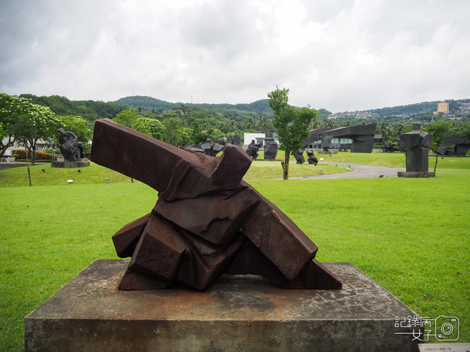 新北金山朱銘美術館朱銘雕塑太極人間系列65.jpg