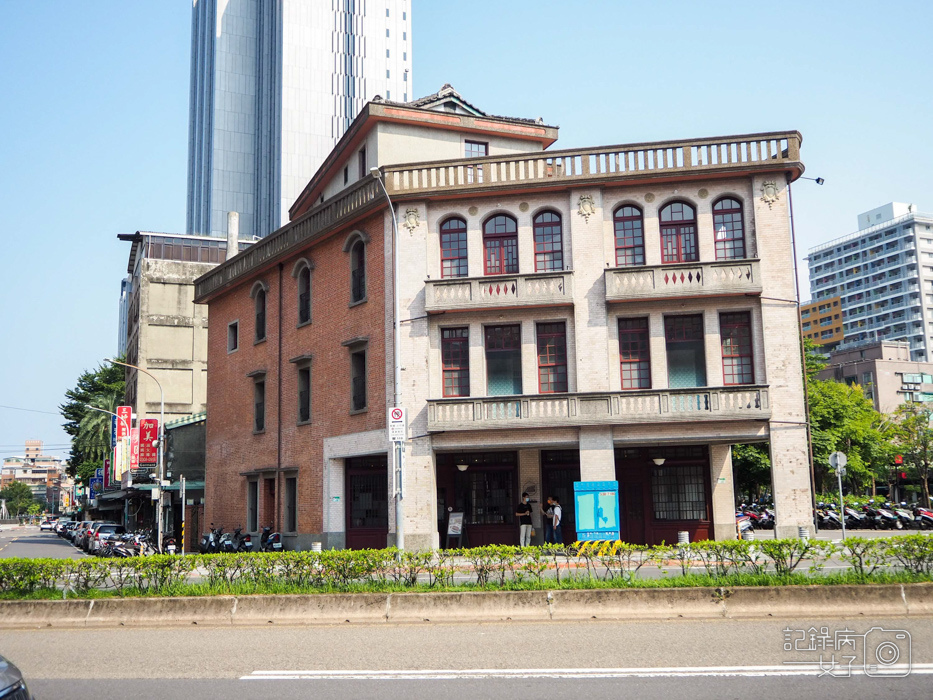 最美星巴克萬華林宅古蹟咖啡巧克力松露蛋糕黑糖肉桂拿鐵4.jpg