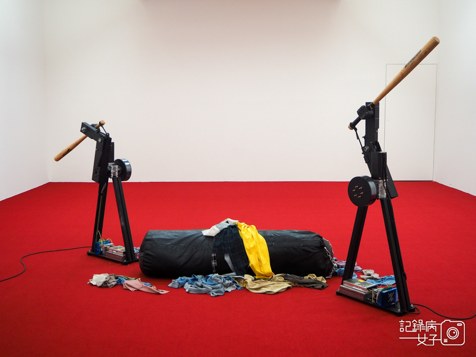 台北美術館機場傳輸帶屍體 痛苦與歡愉曾慶強個展23.jpg
