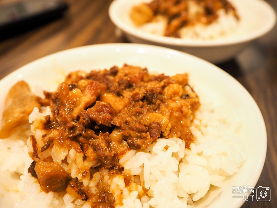 通化夜市 埔里蘇媽媽湯圓x綜合甜湯圓x肉燥飯x湯圓炒手13.jpg