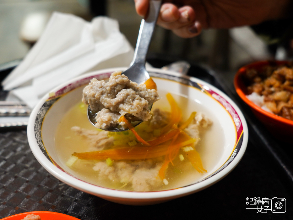 三重美食魯肉飯 唯豐魯肉飯 今大 蓮霧 店小二32.jpg