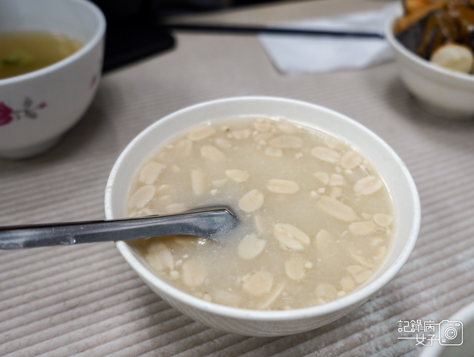 大安古亭排隊湯圓老店 政江號 鮮肉湯圓芝麻花生湯圓28.jpg