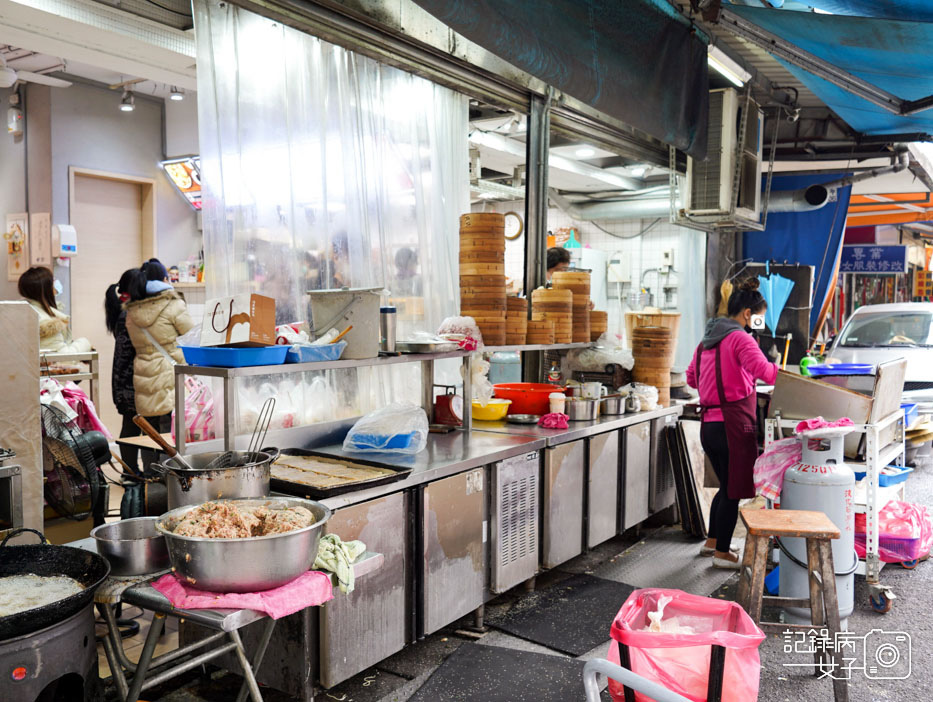 秦小姐豆漿店 排隊獅子頭蛋餅 新疆豬排  豇豆蛋餅6.jpg