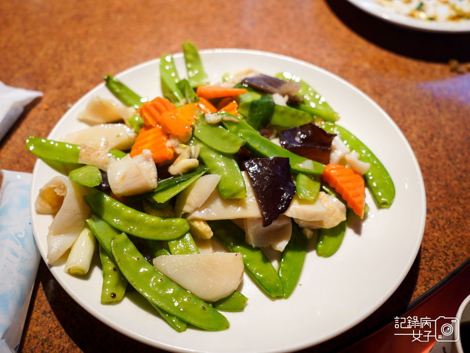 苗栗大湖福菜園客家菜餐廳 冷泉油雞 金沙芋頭糕31.jpg