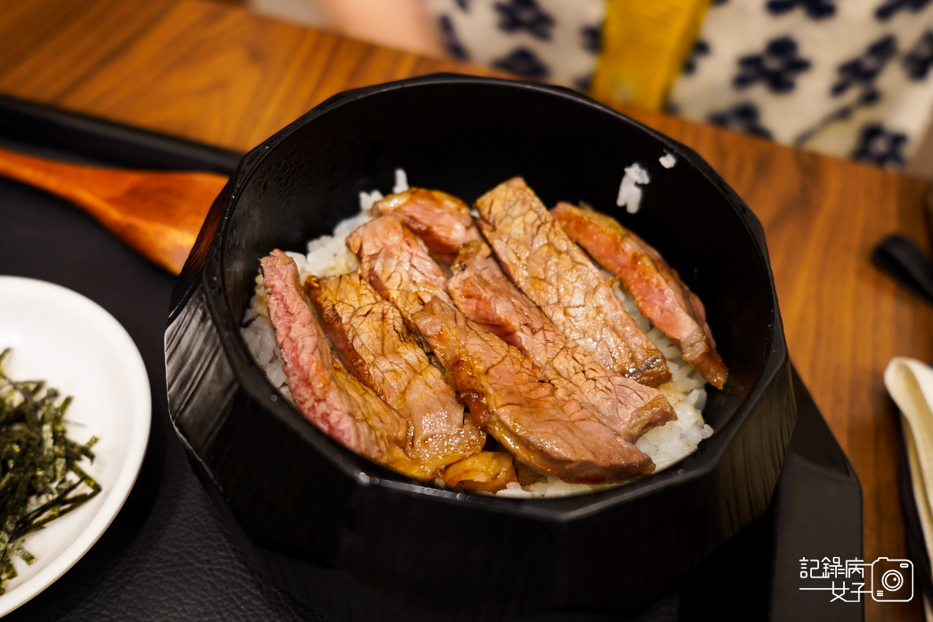 中山區三河中川屋鰻魚飯鰻魚肝鰻魚丼飯牛肉櫃套餐丼飯48.jpg