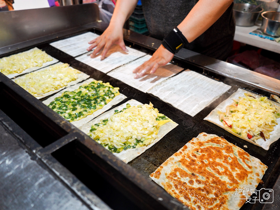 脆皮蛋餅饒河夜市饒河美食夜市蛋餅三星蔥蛋餅7.jpg