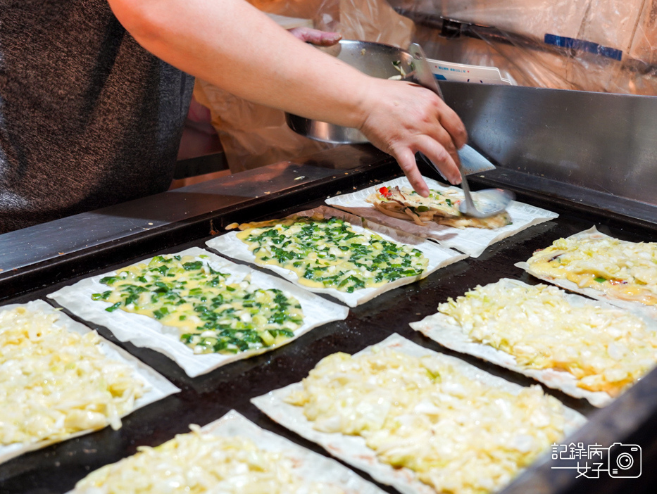 脆皮蛋餅饒河夜市饒河美食夜市蛋餅三星蔥蛋餅16.jpg