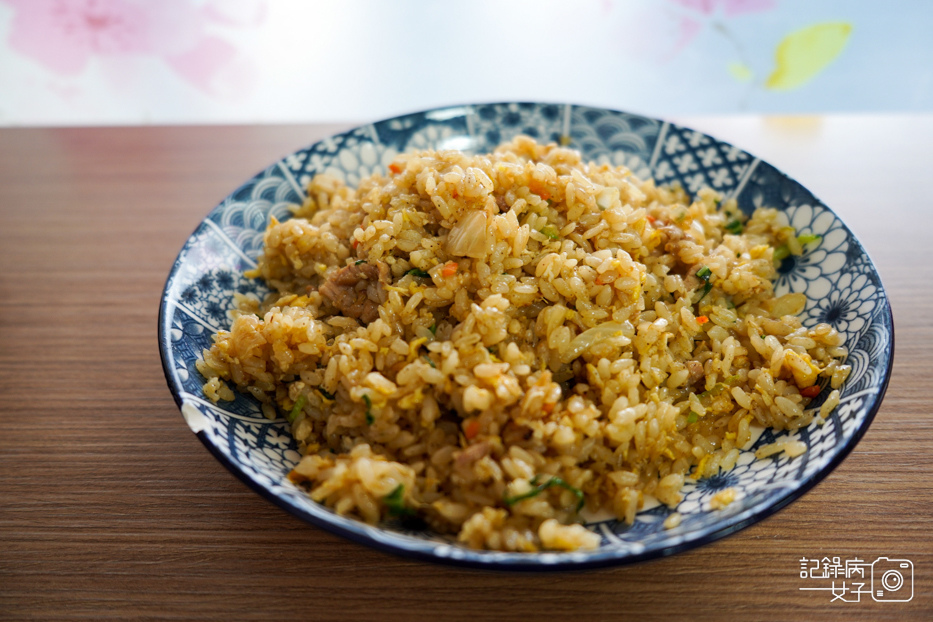 22欣丼食堂南港冠軍炒飯台灣炒飯王肉絲炒飯.jpg