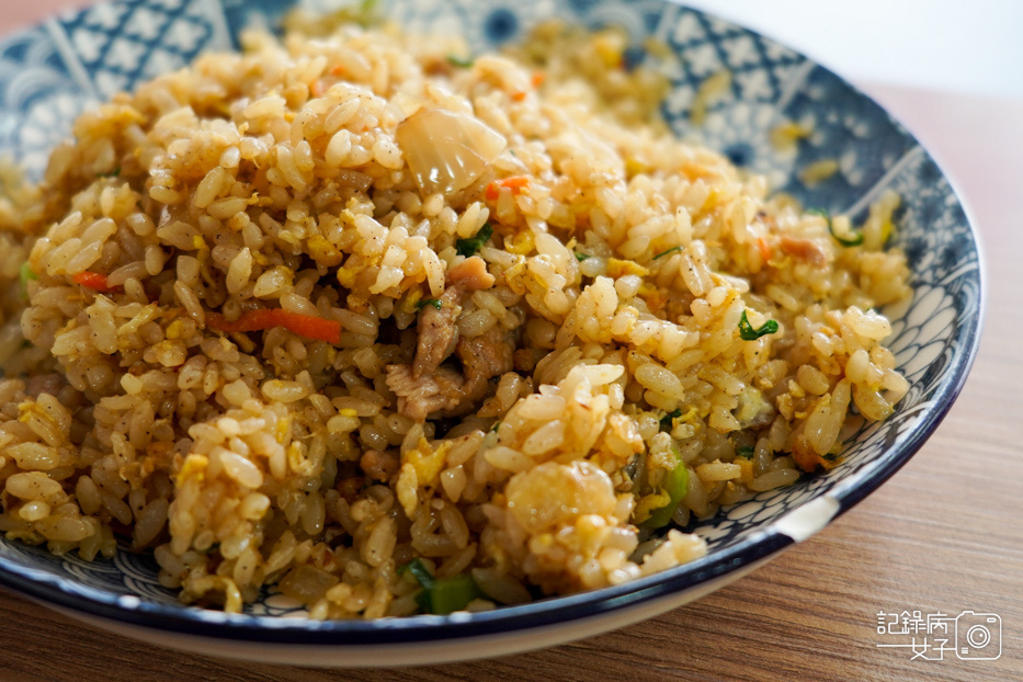 23欣丼食堂南港冠軍炒飯台灣炒飯王肉絲炒飯.jpg