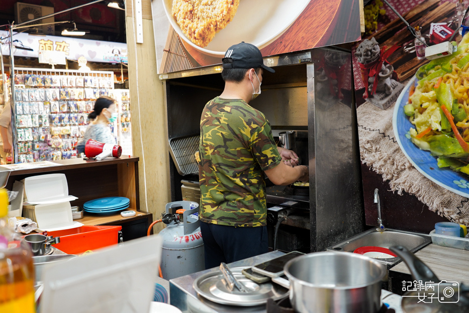 3饒河夜市金門風味館金門炒泡麵.jpg