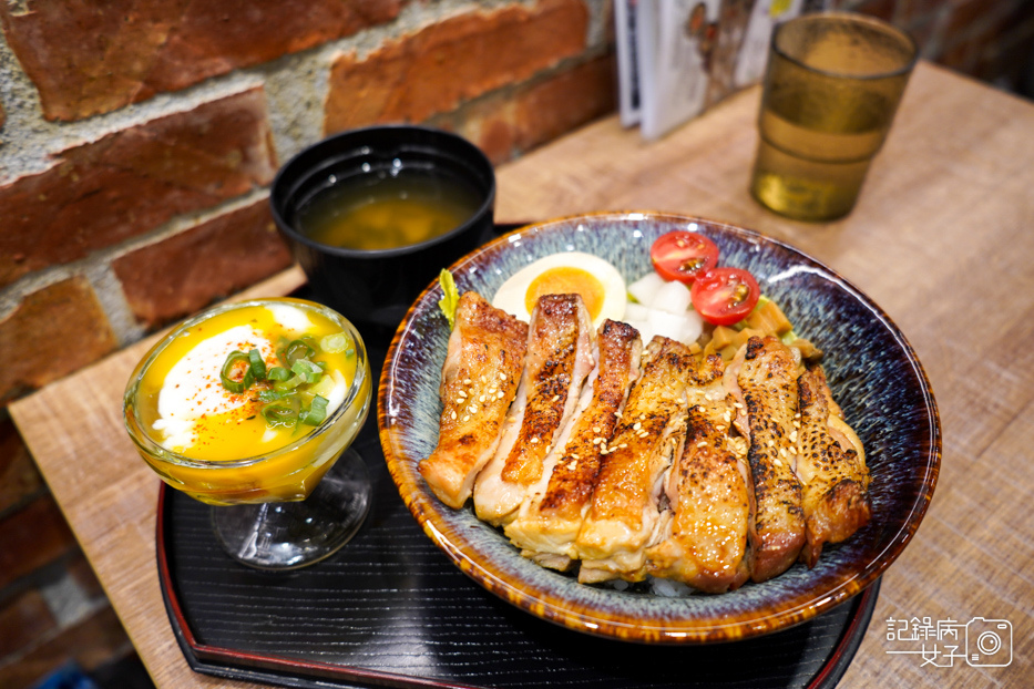 21松山饒河夜市猿樂燒肉丼黃金照燒雞腿丼飯.jpg