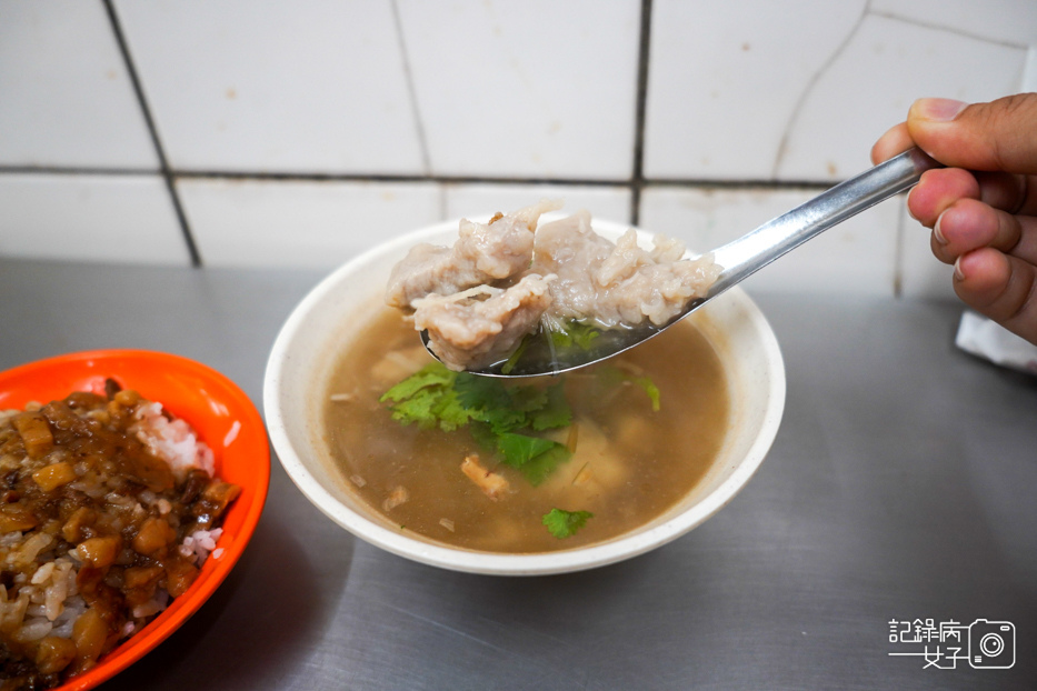 17基隆廟口夜市天一香肉羹順天一香滷肉飯.jpg