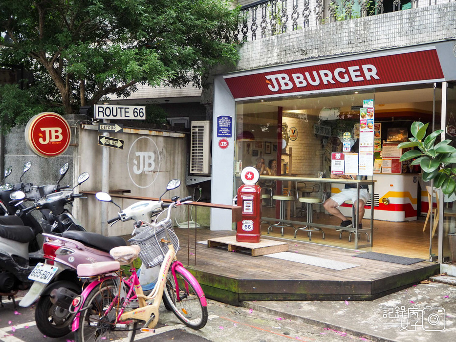 1大安JB Burger 美式漢堡專賣店黃金鱈魚堡牛肉起司堡田園雞腿堡狂野薯條.jpg