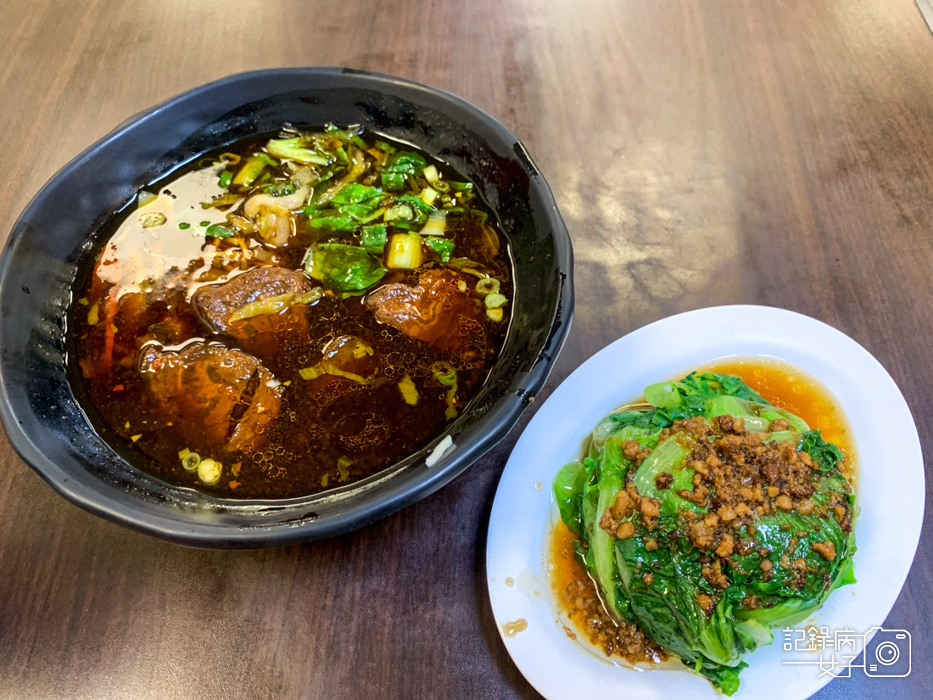 8南港非常饌牛肉拉麵牛肉湯麵牛肉湯餃.jpg