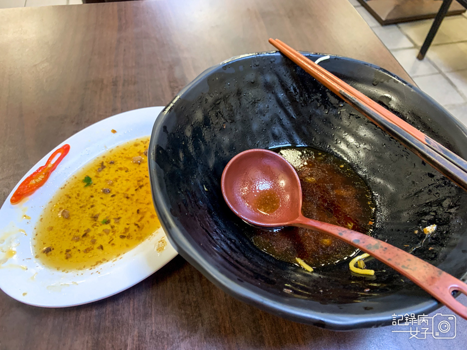 16南港非常饌牛肉拉麵牛肉湯麵牛肉湯餃.jpg